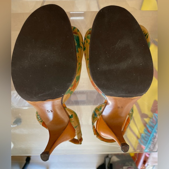 Vintage Carlos Falchi Peep Toe Heels - Picture 2 of 4